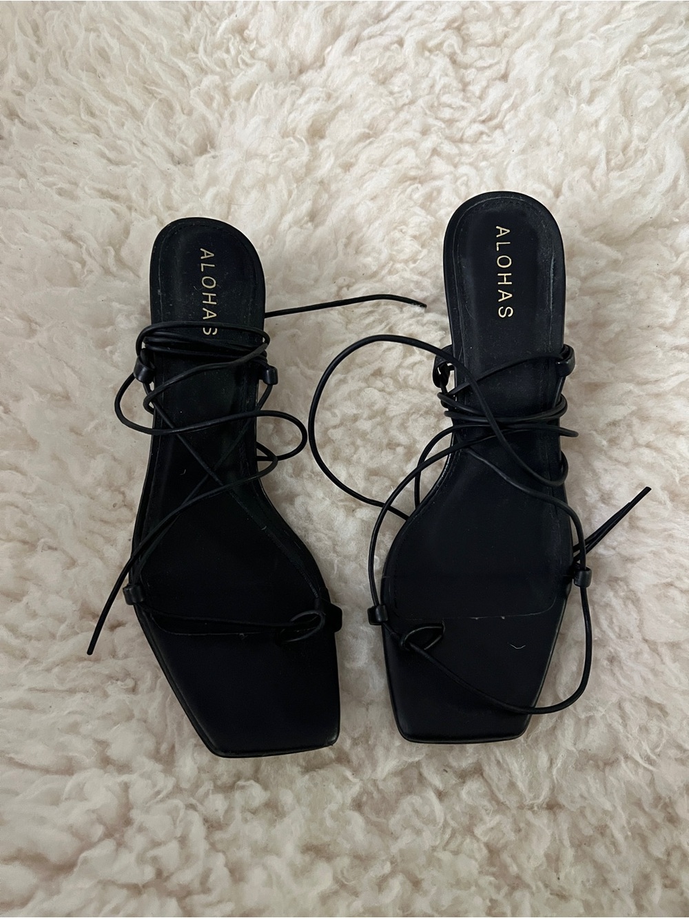 ALOHAS Black Wrap Lace Square Toe Sandals